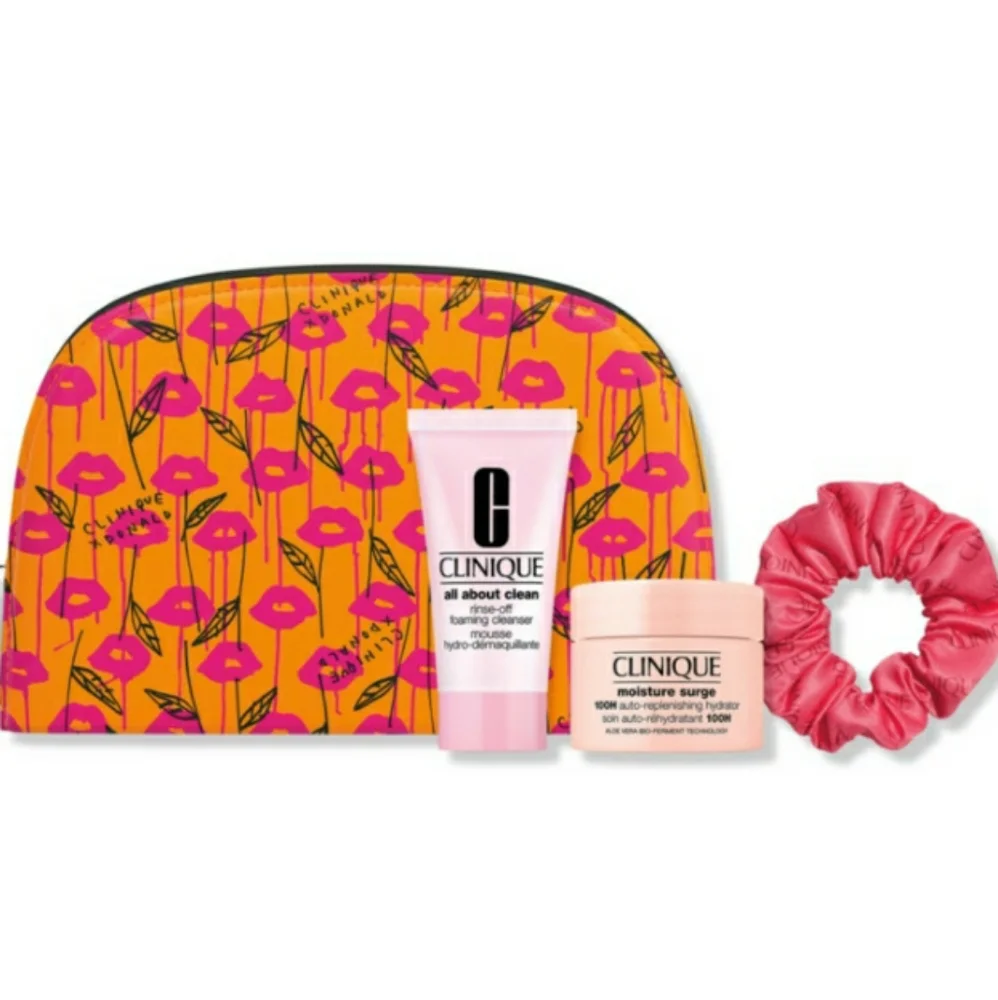 CLINIQUE 4 PIECE TRAVEL SKINCARE GIFT SET. - Picture 1 of 9